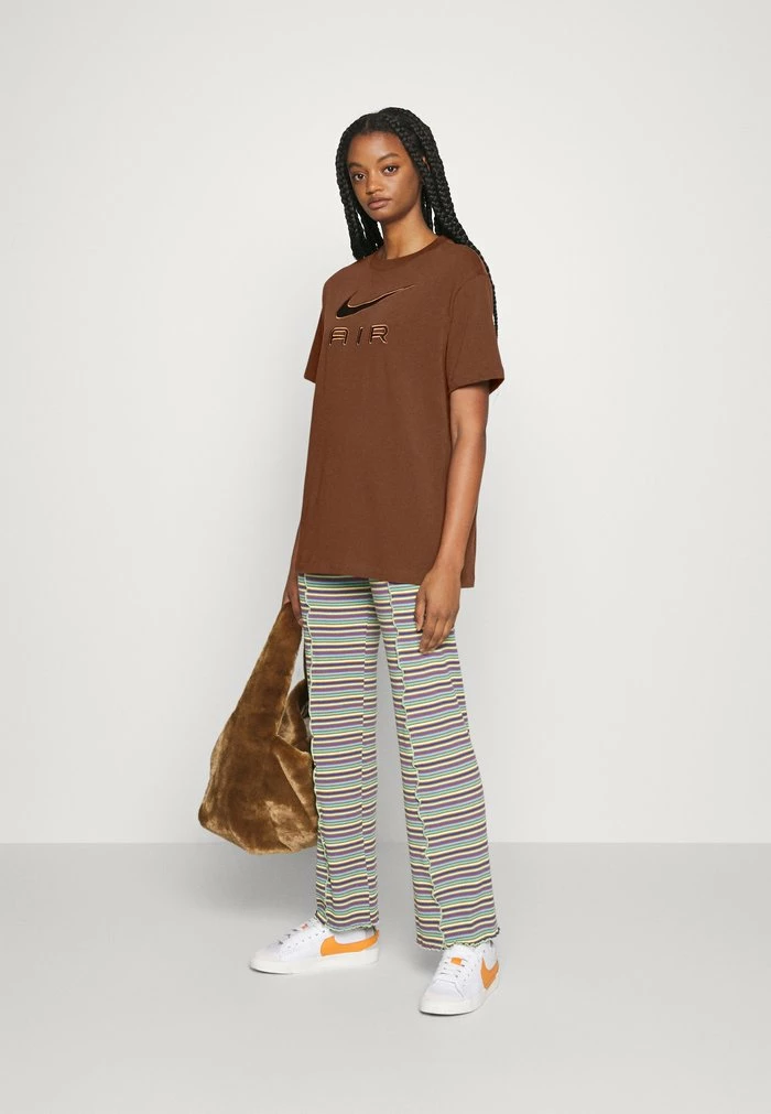 Nike Sportswear TEE AIR - Print T-shirt - Brown - Image 2