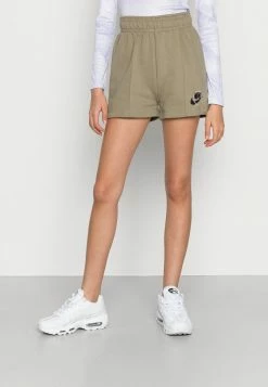 Nike Sportswear TREND - Shorts - Matte Olive