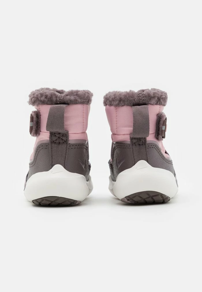 Nike Sportswear FLEX ADVANCE BOOT BT - High-top Trainers - Pink Glaze/violet Ore/light Violet Ore/sail - Image 3
