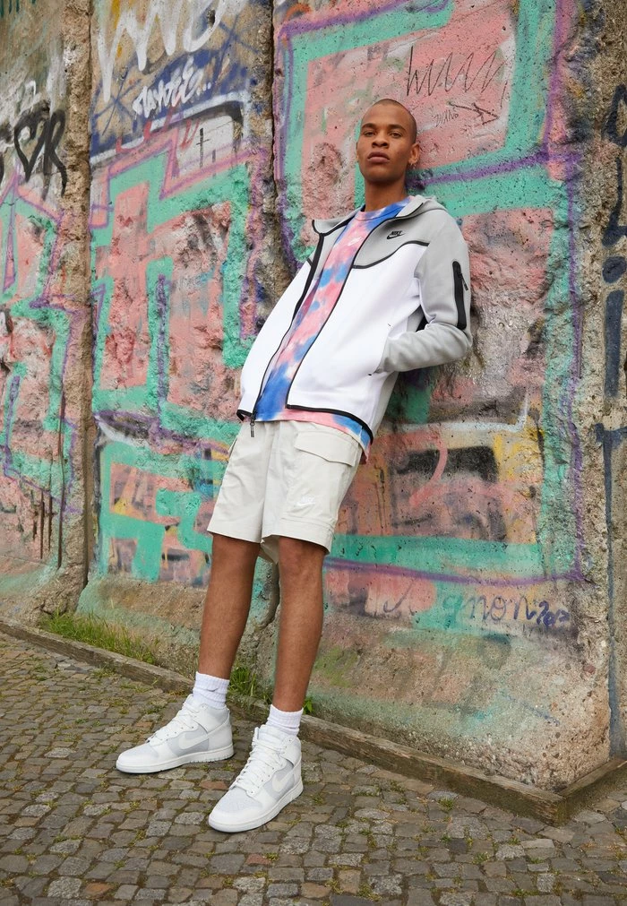 Nike Sportswear M NSW TCH FLC S FZ WR - Zip-up Sweatshirt - Particle Grey/white/black