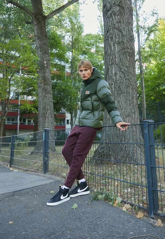 Nike Sportswear Winter Jacket - Black/smoke Grey/iron Grey/safety Orange - Image 2