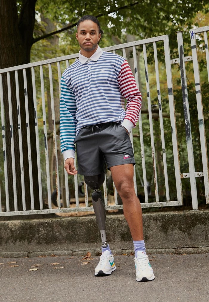 Nike Sportswear FLOW - Shorts - Dark Smoke Grey - Image 2