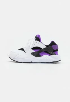 Nike Sportswear HUARACHE RUN UNISEX - Trainers - White/black/purple Punch
