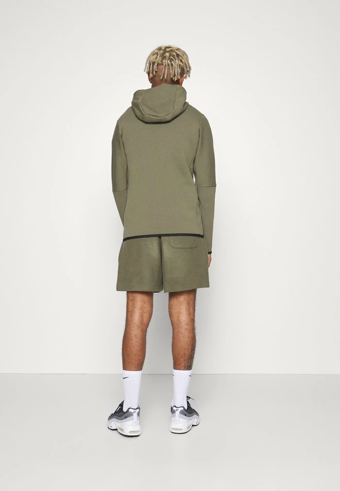 Nike Sportswear HOODIE - Hoodie - Medium Olive Black - Image 4