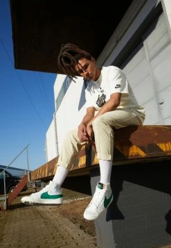 Nike Sportswear BLAZER MID '77 JUMBO UNISEX - High-top Trainers - Summit White/malachite/blackened Blue