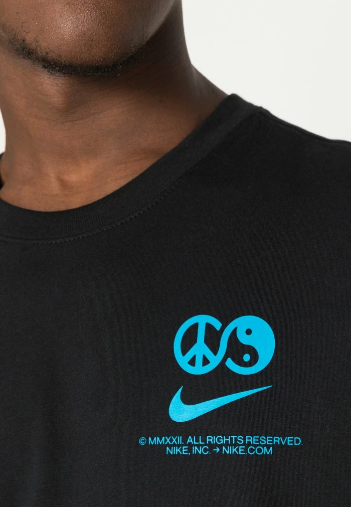 Nike Sportswear TEE HEATWAVE - Print T-shirt - Black - Image 5