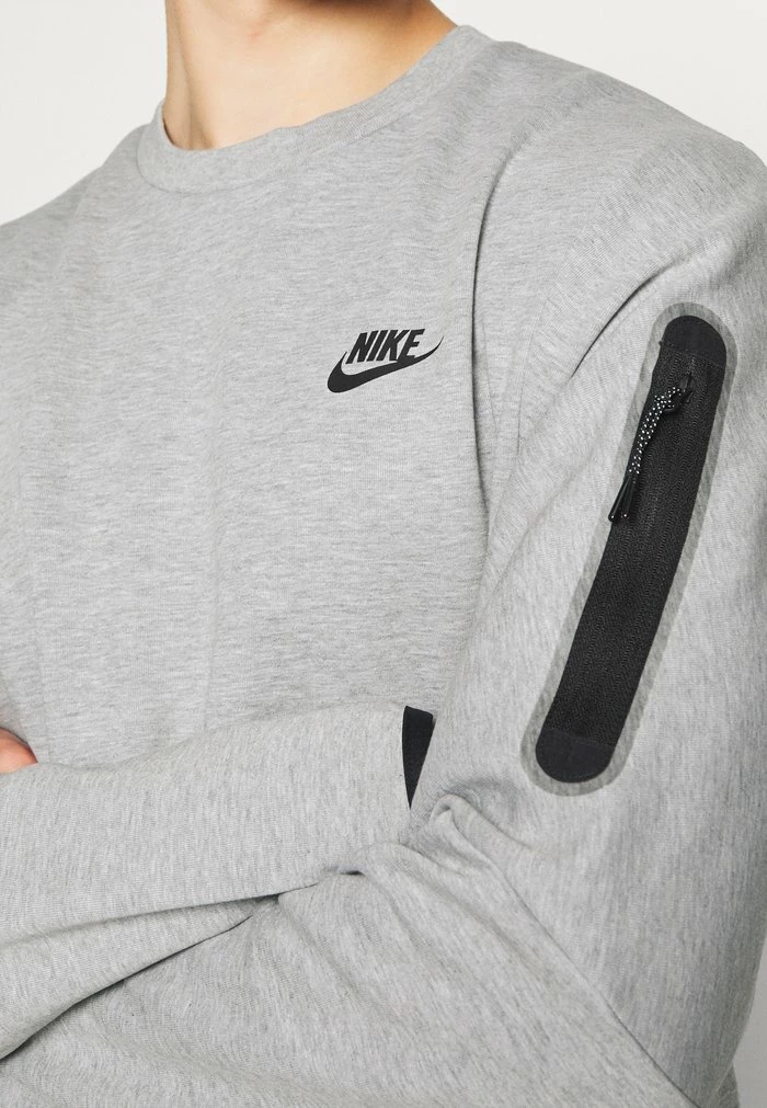 Nike Sportswear M TCH FLC CRW - Sweatshirt - Grey Heather/black - Image 6