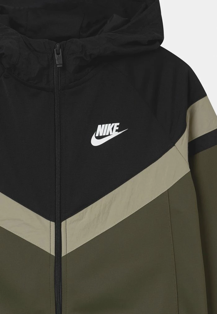 Nike Sportswear POLY SET UNISEX - Tracksuit - Cargo Khaki/black/stone/white - Image 4