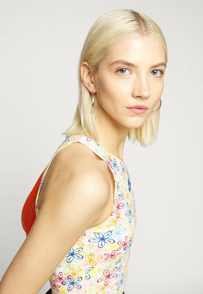 Nike Sportswear Top - Sail - Image 6