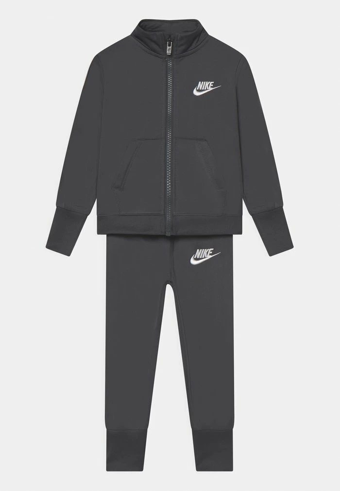 Nike Sportswear SUSTAINABLE SET - Tracksuit - Anthracite - Image 4