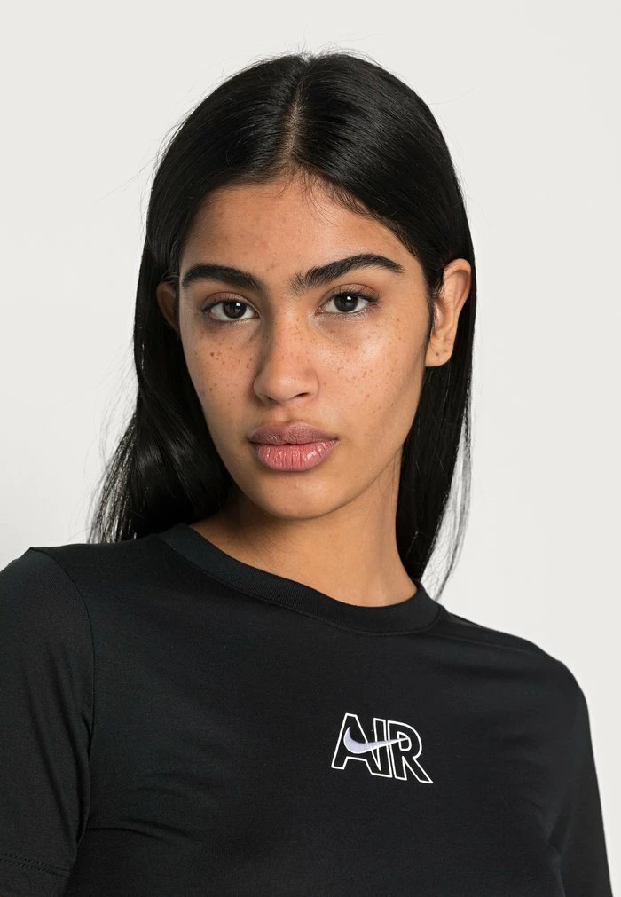 Nike Sportswear TEE SLIM - Basic T-shirt - Black - Image 5