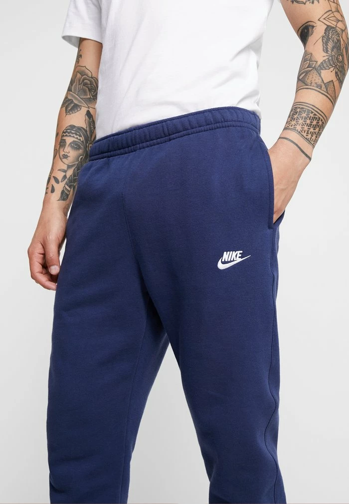 Nike Sportswear CLUB - Tracksuit Bottoms - Midnight Navy - Image 5