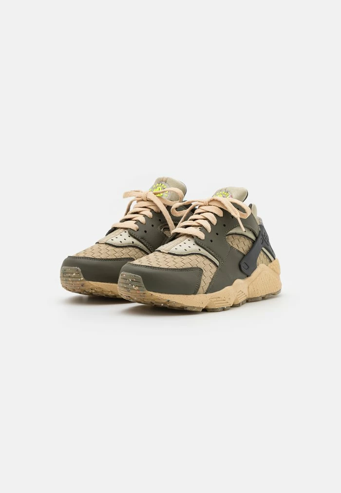 Nike Sportswear AIR HUARACHE CRATER UNISEX - Trainers - Cargo Khaki/limestone/sesame/black - Image 2