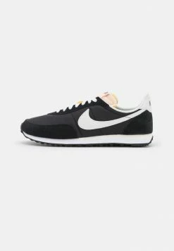 Nike Sportswear WAFFLE TRAINER 2 - Trainers - Black/white/sail/total Orange