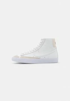 Nike Sportswear BLAZER MID 77 UNISEX - High-top Trainers - Summit White/clear/light Orewood Brown/white