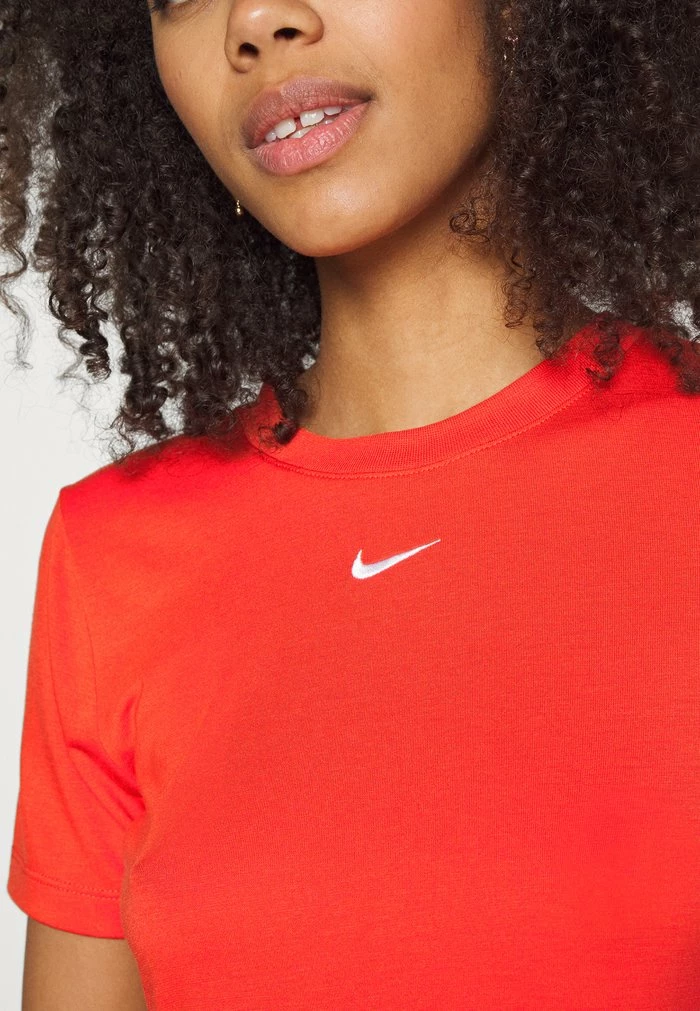 Nike Sportswear SLIM TEE - Basic T-shirt - Mantra Orange - Image 4