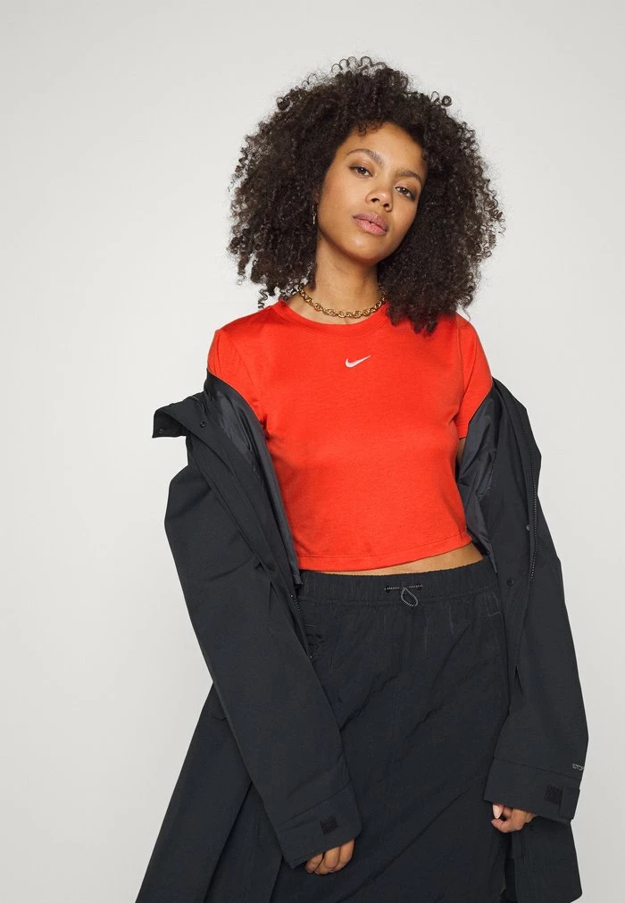 Nike Sportswear SLIM TEE - Basic T-shirt - Mantra Orange - Image 6