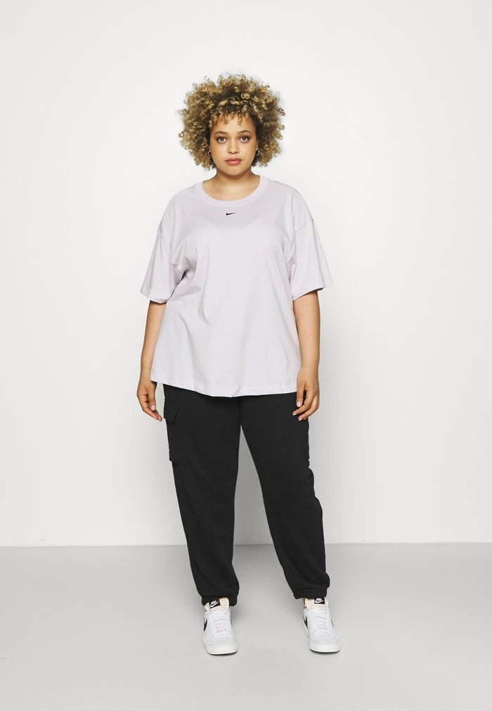 Nike Sportswear PLUS - Cargo Trousers - Black - Image 2