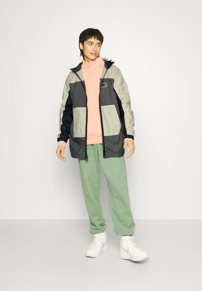 Nike Sportswear Waterproof Jacket - Iron Grey/rattan/black - Image 2