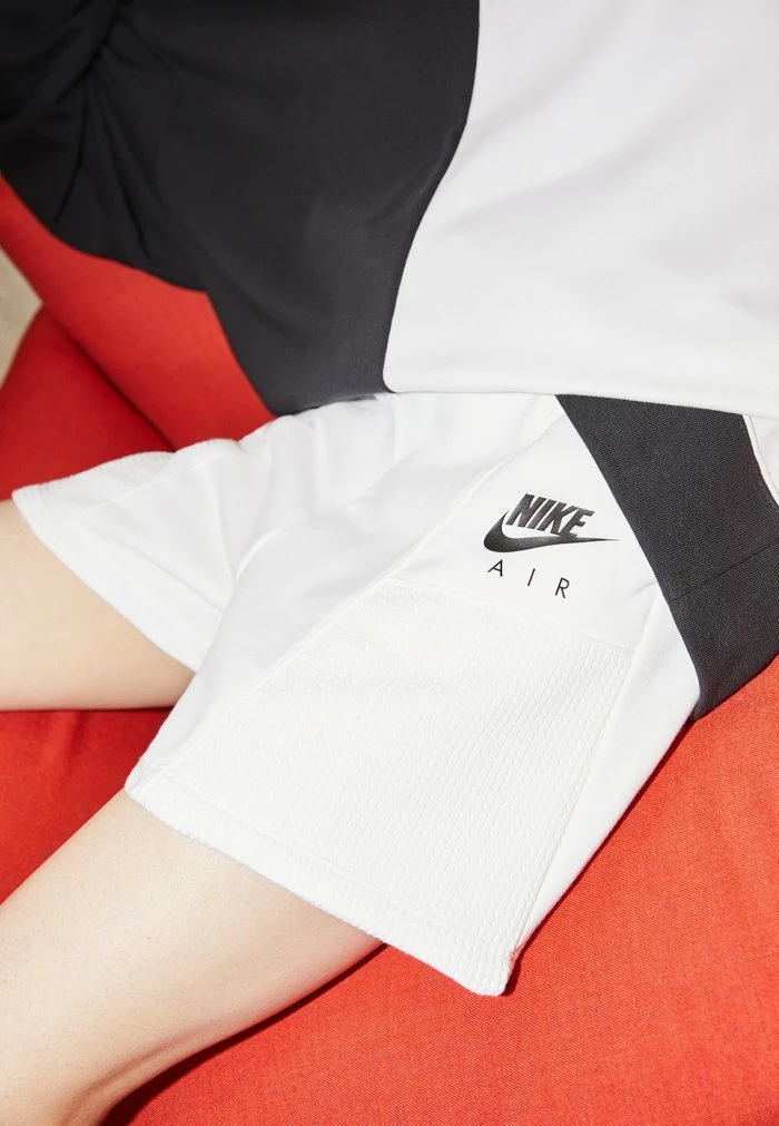 Nike Sportswear AIR - Shorts - White/black - Image 4