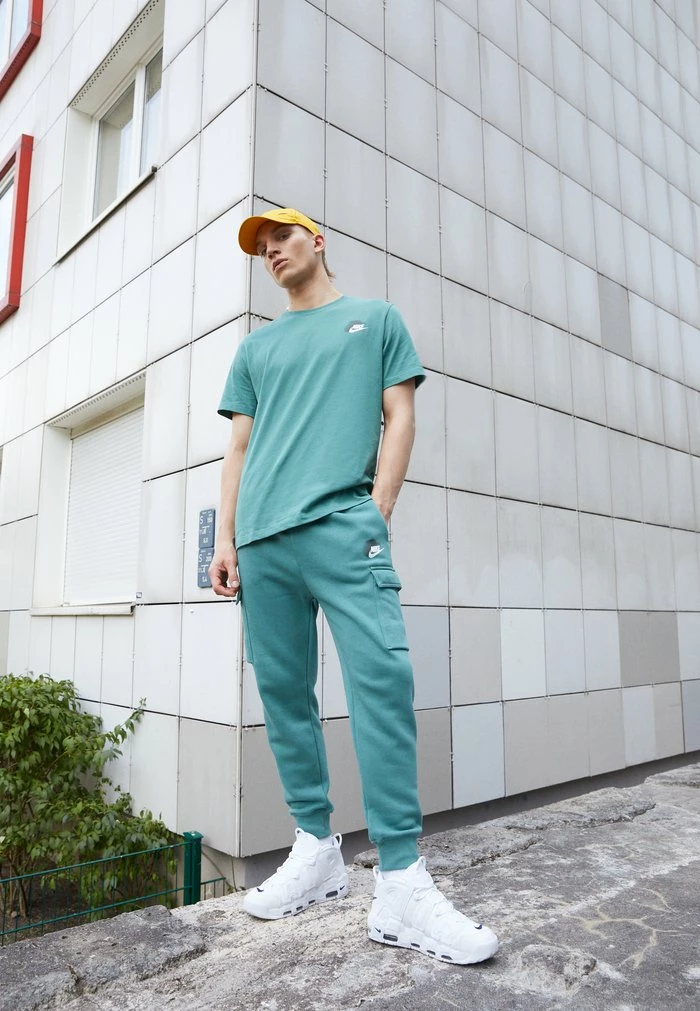 Nike Sportswear PANT - Cargo Trousers - Bicoastal