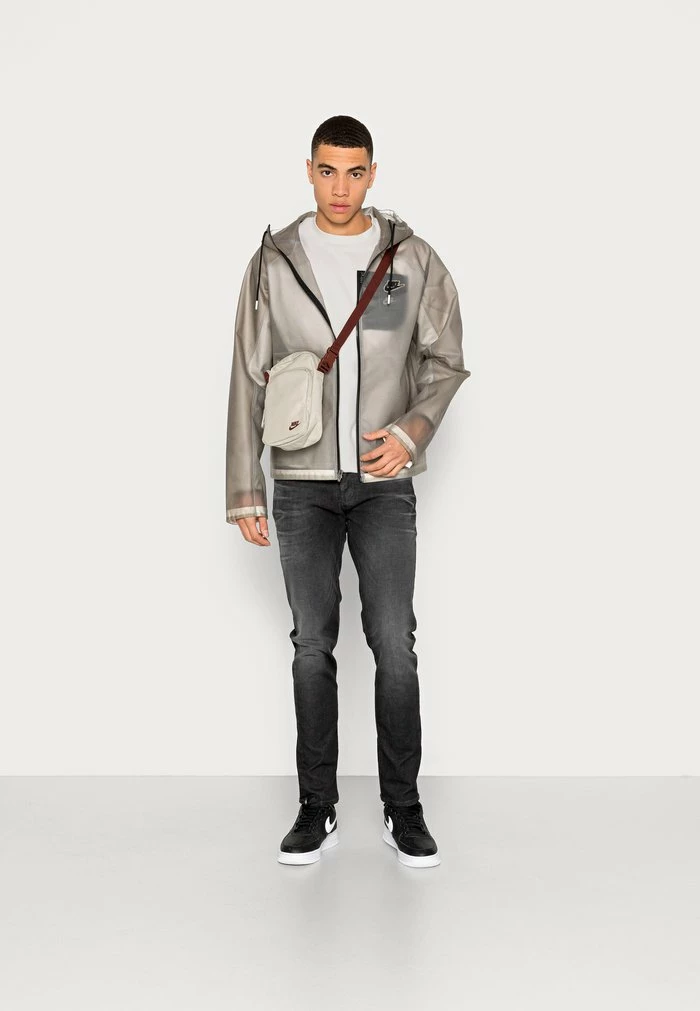 Nike Sportswear REVIVAL - Waterproof Jacket - Anthracite/black/black - Image 2