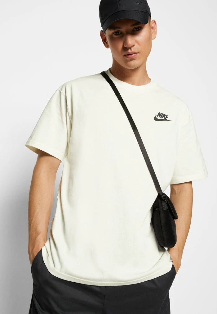 Nike Sportswear SUST TEE - Print T-shirt - Sail - Image 5