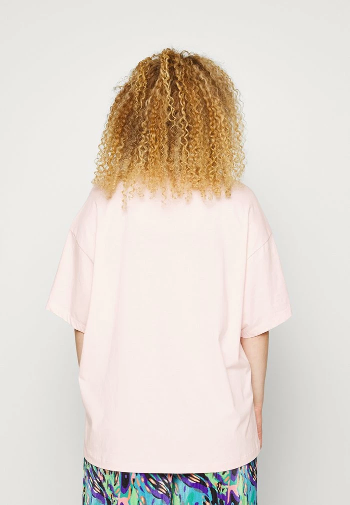 Nike Sportswear PLUS - Basic T-shirt - Atmosphere/white - Image 3