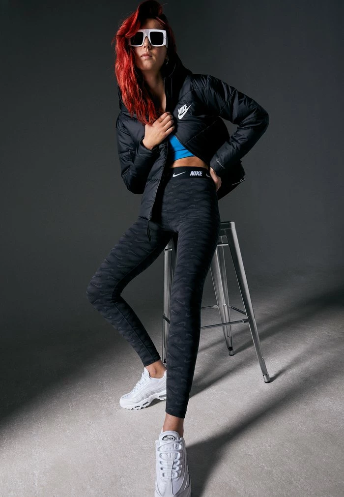 Nike Sportswear CLASSIC TAPE - Winter Jacket - Black/white - Image 2