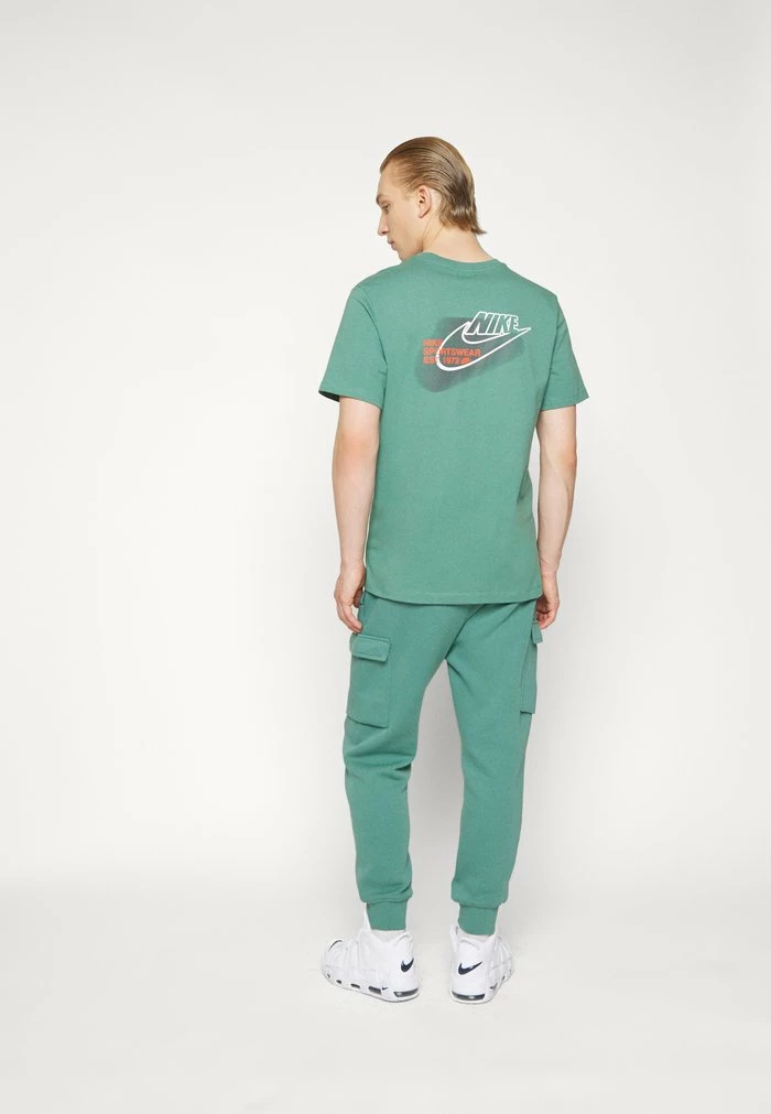 Nike Sportswear PANT - Cargo Trousers - Bicoastal - Image 5