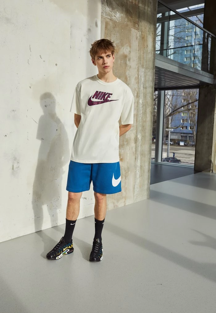 Nike Sportswear CITY MADE MAX90 TEE - Print T-shirt - Sail