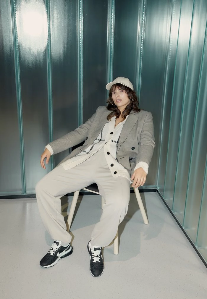 Nike Sportswear AIR MAX PRE DAY - Trainers - Black/white/metallic Silver