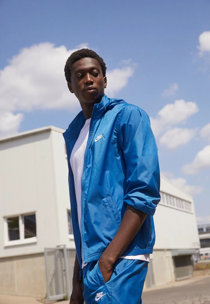Nike Sportswear CLUB TRACK SUIT - Tracksuit - Dark Marina Blue/white - Image 3