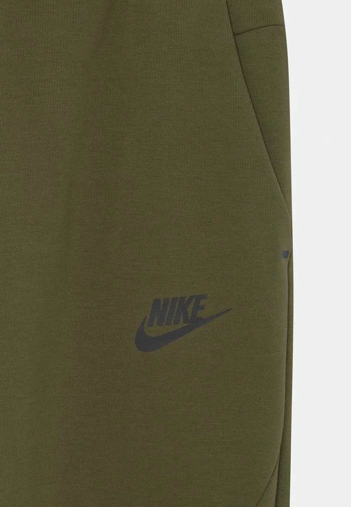 Nike Sportswear B NSW TCH FLC PANT UNISEX - Tracksuit Bottoms - Rough Green/(black) - Image 3