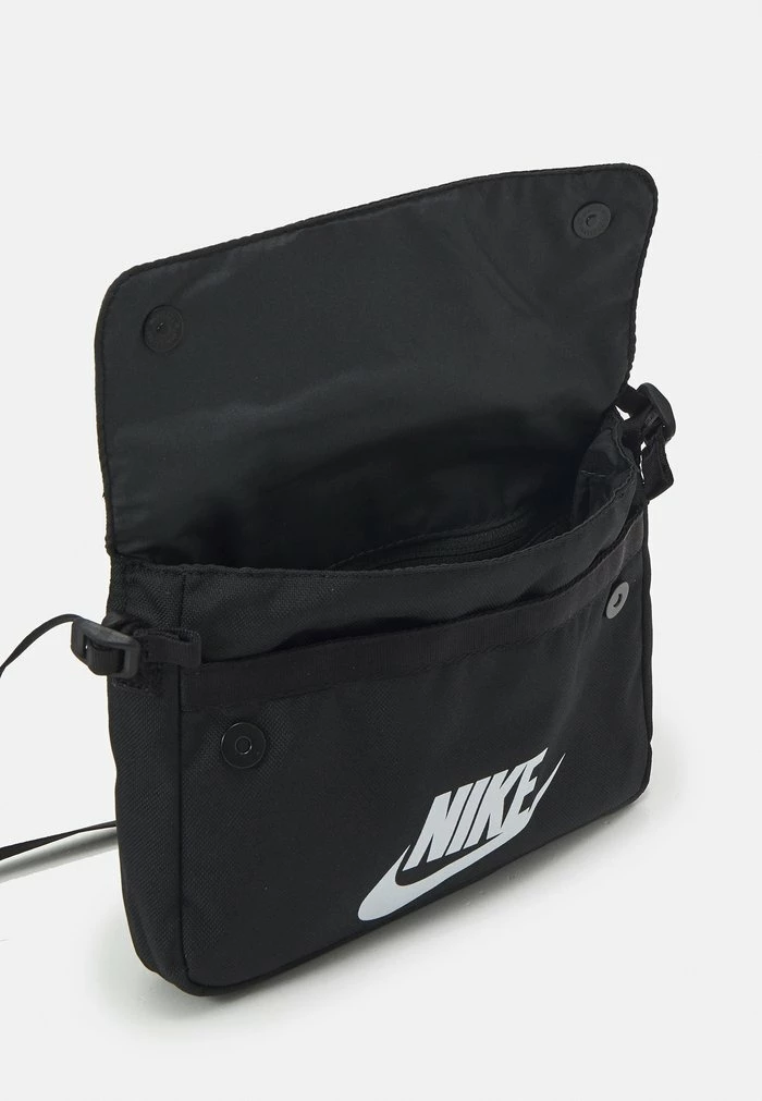 Nike Sportswear UNISEX - Across Body Bag - Black/white - Image 3