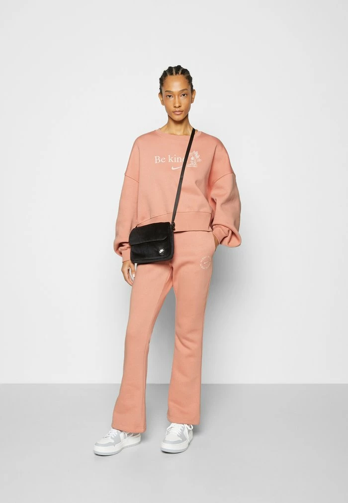 Nike Sportswear TREND - Tracksuit Bottoms - Madder Root - Image 5