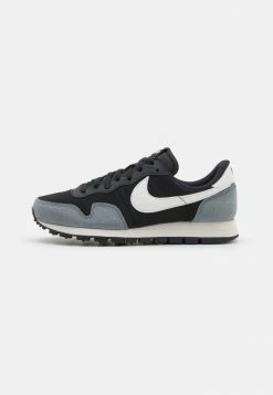 Nike Sportswear AIR PEGASUS 83 UNISEX - Trainers - Black/phantom/cool Grey