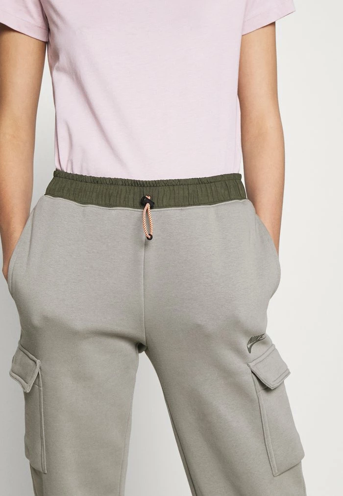 Nike Sportswear Tracksuit Bottoms - Light Army/cargo Khaki - Image 4