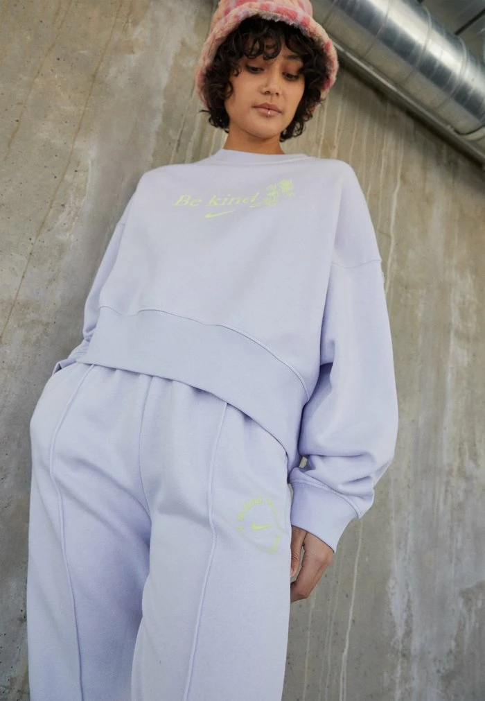 Nike Sportswear TREND PANT - Tracksuit Bottoms - Pure Violet - Image 4