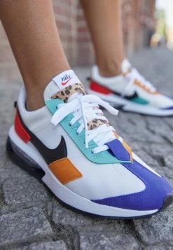 Nike Sportswear AIR MAX PRE-DAY SE - Trainers - Summit White/black/habanero Red/light Curry/electro Purple/washed Teal