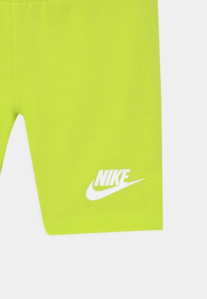Nike Sportswear BIKE - Shorts - Atomic Green - Image 3