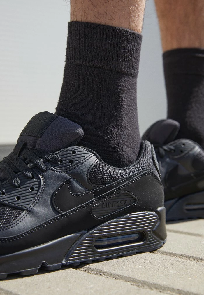 Nike Sportswear AIR MAX 90 - Trainers - Black - Image 4