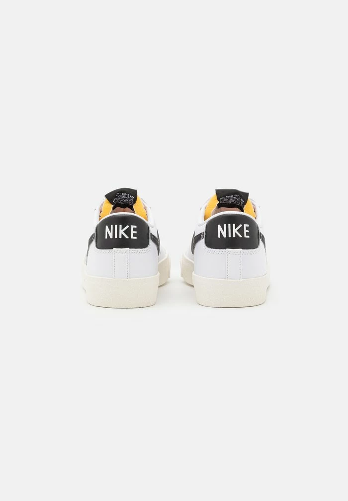 Nike Sportswear BLAZER - Trainers - White/black - Image 6