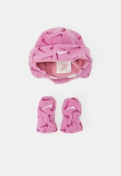 Nike Sportswear PRINTED TRAPPER SET - Beanie - Elemental Pink