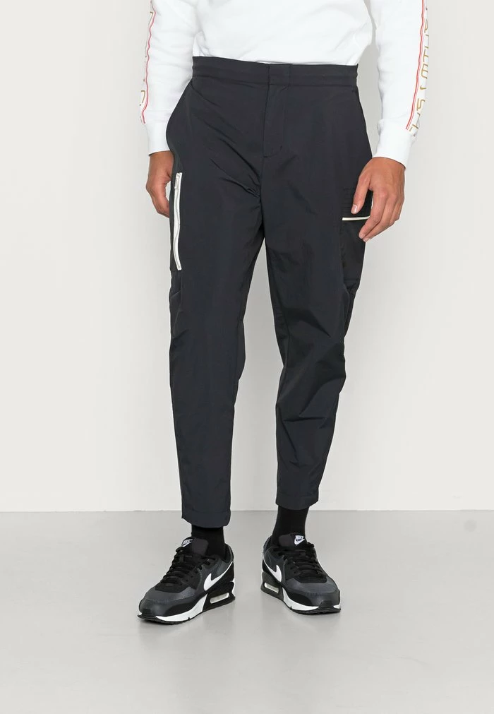 Nike Sportswear UTILITY PANT - Cargo Trousers - Black/sail/ice Silver