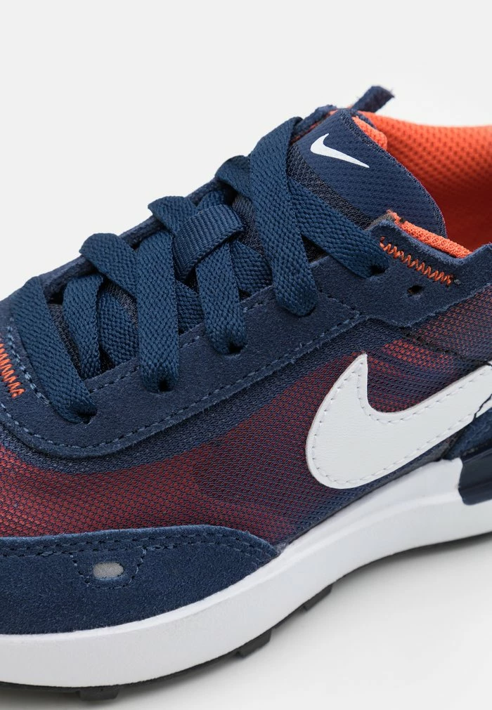 Nike Sportswear WAFFLE ONE - Trainers - Midnight Navy/white/orange/melon Tint - Image 6