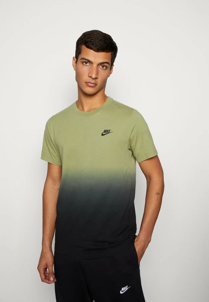 Nike Sportswear TEE DIP DYE - Print T-shirt - Alligator - Image 4