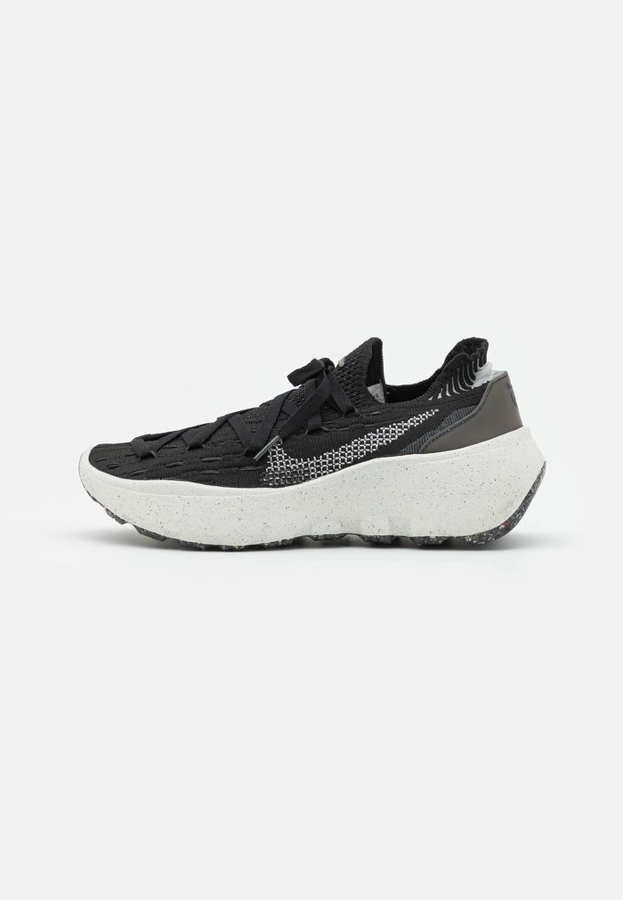 Nike Sportswear SPACE HIPPIE 04 - Trainers - Black/light Smoke Grey/sail