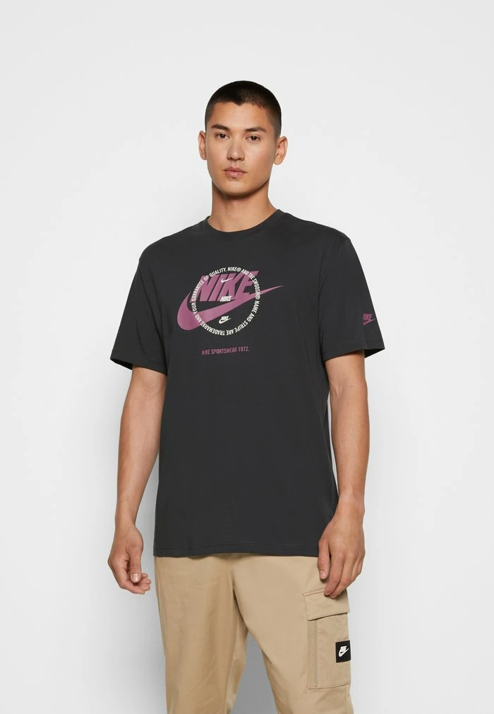 Nike Sportswear TEE - Print T-shirt - Off Noir - Image 3