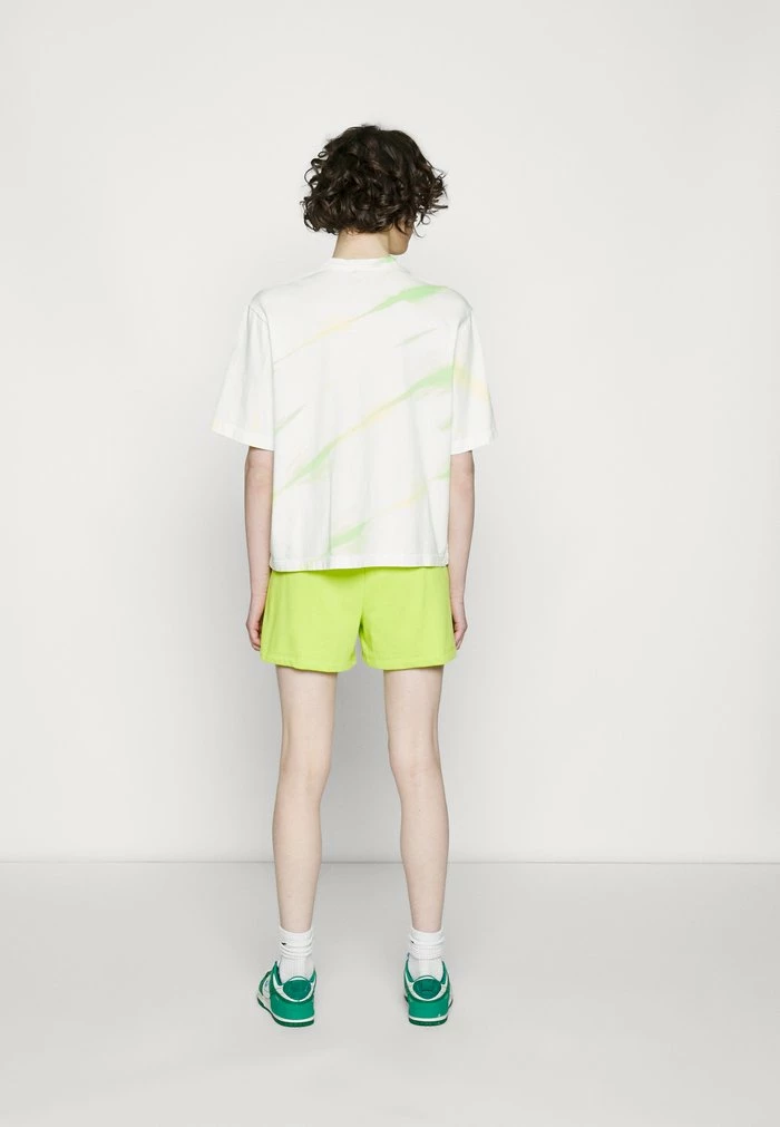 Nike Sportswear AIR - Shorts - Atomic Green/limelight/barely Volt - Image 5